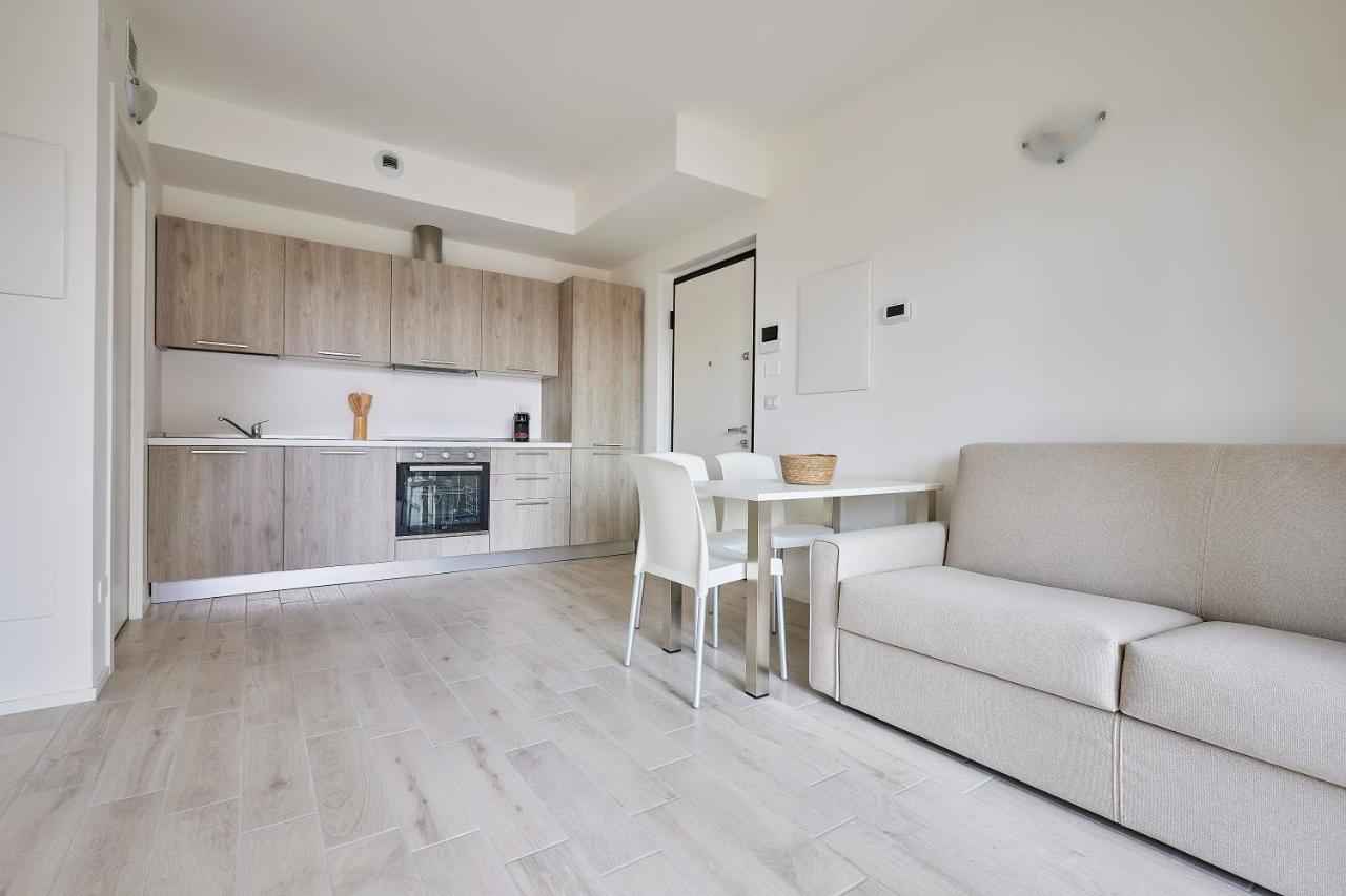 San Siro-quarto Cagnino Elyon * Milano